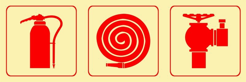 F23 - Fire hose and hydrant